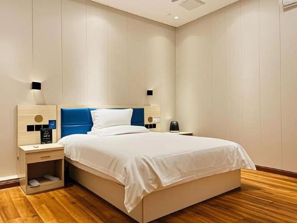 Qiqiaowu Hotel Beijing Daxing Airport Line Caoqiao Subway Station Branch Pequim Exterior foto
