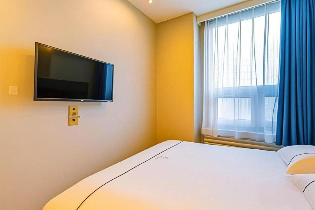 Qiqiaowu Hotel Beijing Daxing Airport Line Caoqiao Subway Station Branch Pequim Exterior foto